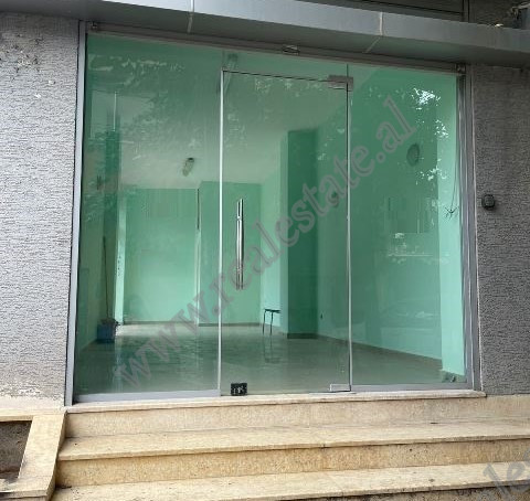 Commercial space for rent near Barrikadave street in Tirana, Albania